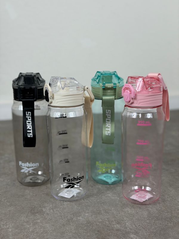 Botella Masha de 950 ml