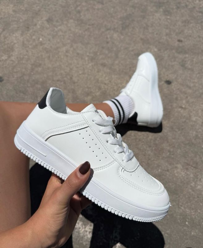 Calzado Blanco SPORT