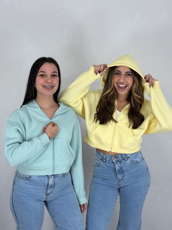 Buzo campera Karla por mayor ($420  c/u mínimo 6 unidades)