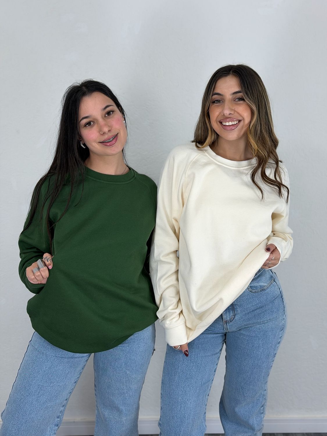 Buzo Lena por mayor ($ 450 c/u mínimo 6 unidades) Buzo Lena por mayor ($ 450 c/u mínimo 6 unidades)