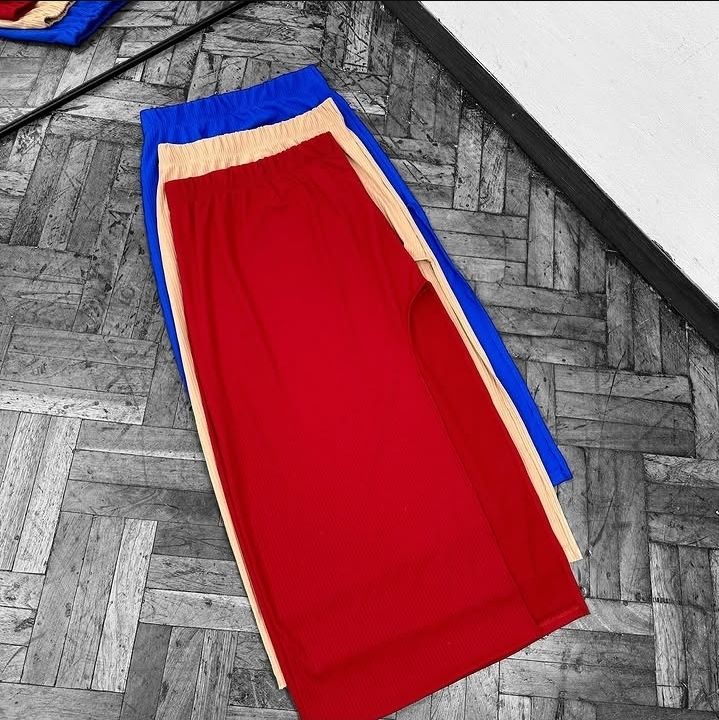 Pollera Larga Morley Con Tajo