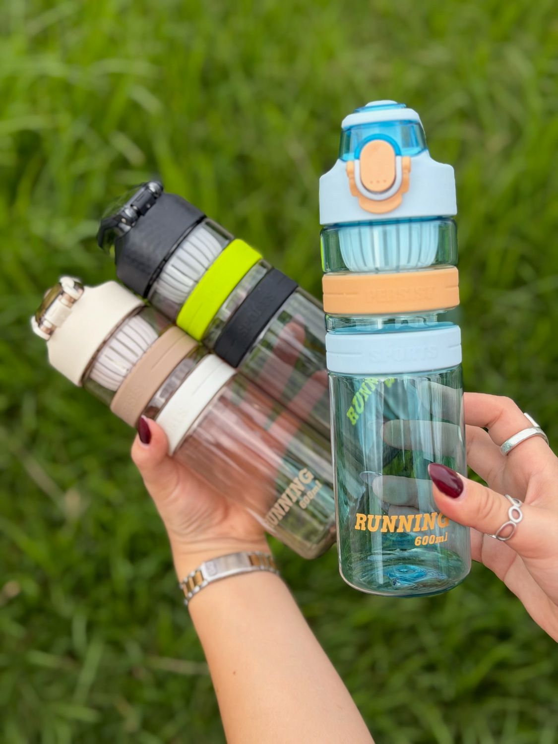 Botella Moira por mayor ( Pack de 12 unidades por $120 c/u)