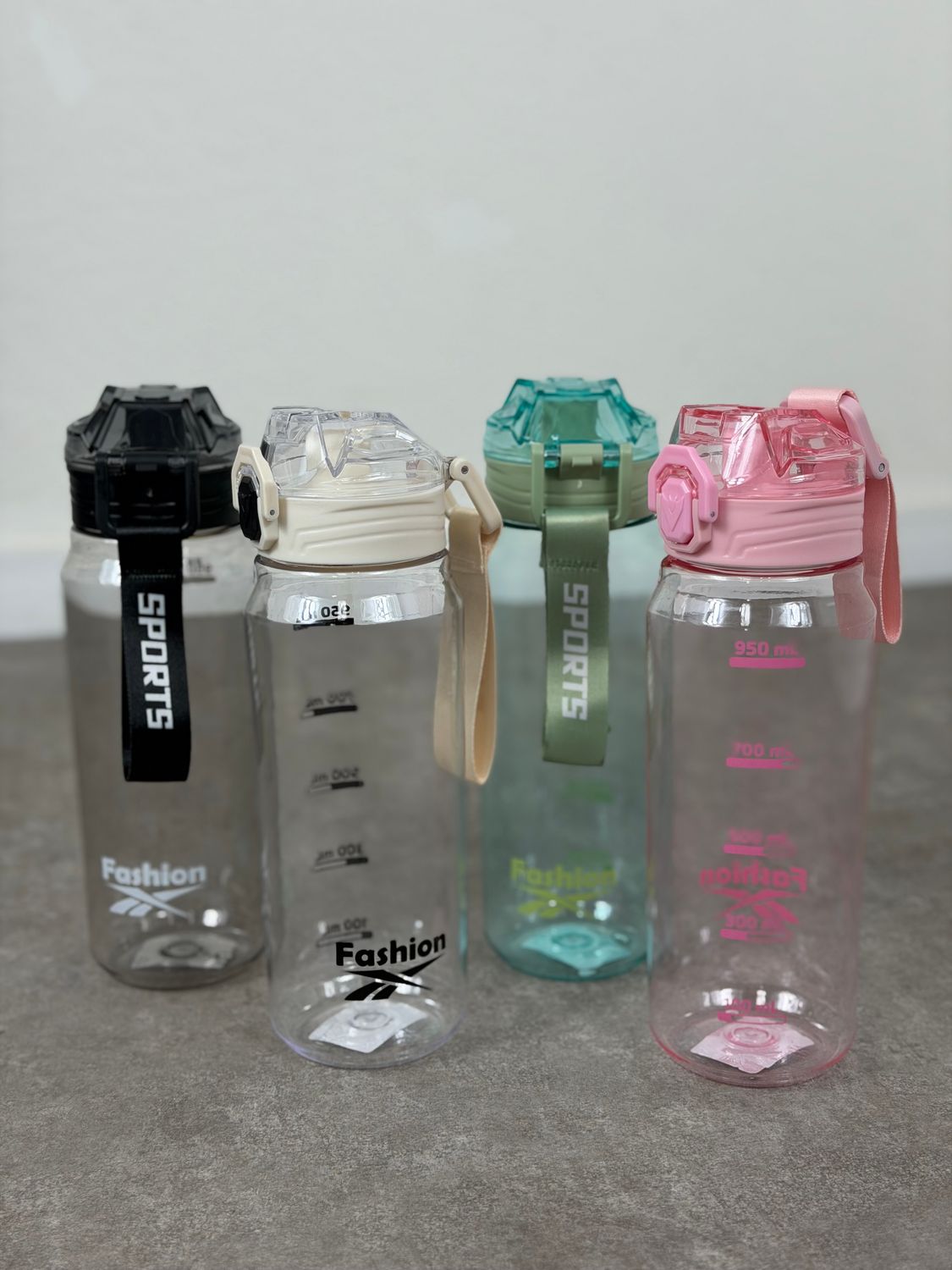 Botella Masha por mayor (Pack de 12 unidades a $120 c/u)