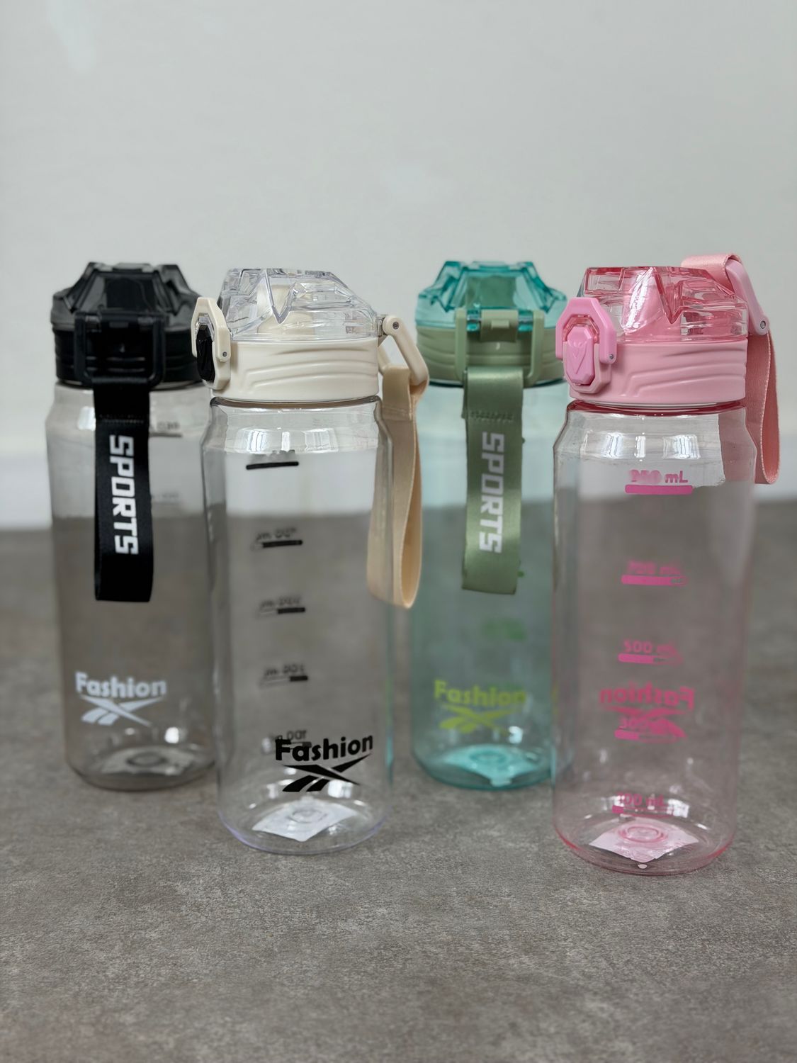 Botella Masha por mayor (Pack de 12 unidades a $120 c/u) - imagen