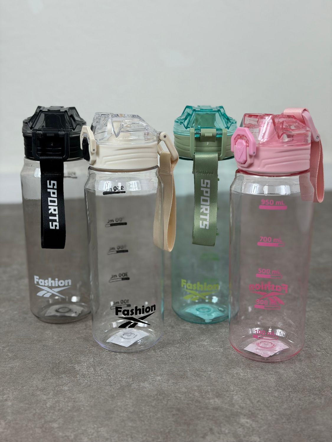 Botella Masha por mayor (Pack de 12 unidades a $120 c/u) - imagen
