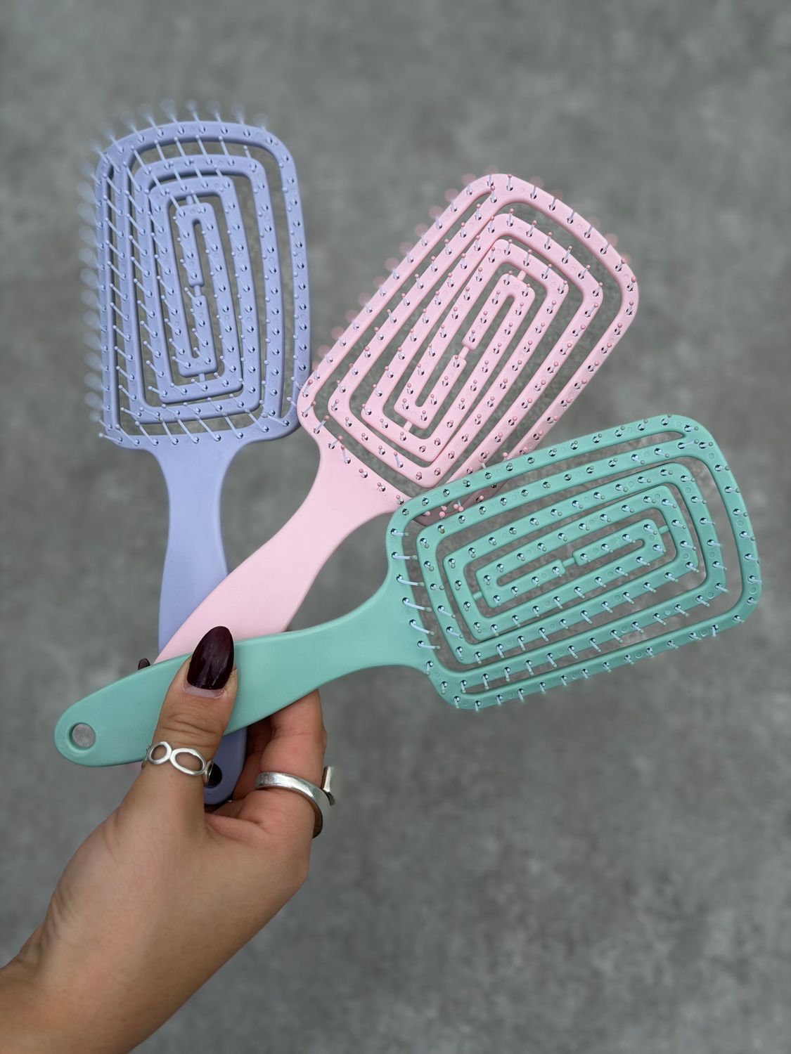 Cepillo flexible rectangular diseño espiral por mayor ( Pack de 12 a $ 89 c/u )