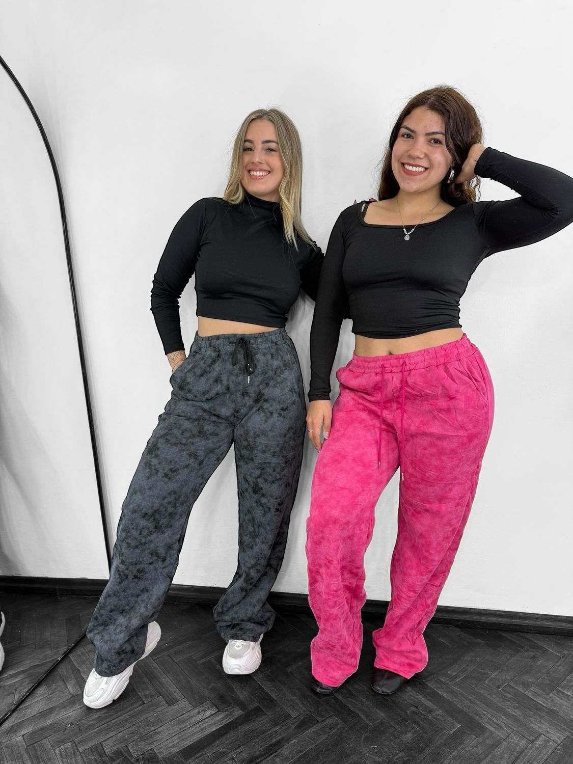 Pantalon deportivo oxford difuminado afelpado por mayor en rosa L ( Pack de 12 unidades a $385 c/u) - imagen
