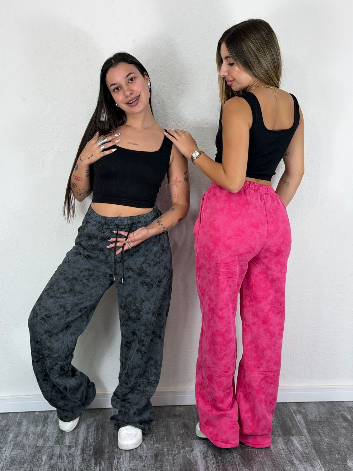Pantalon deportivo oxford difuminado afelpado por mayor en rosa L ( Pack de 12 unidades a $385 c/u) - imagen