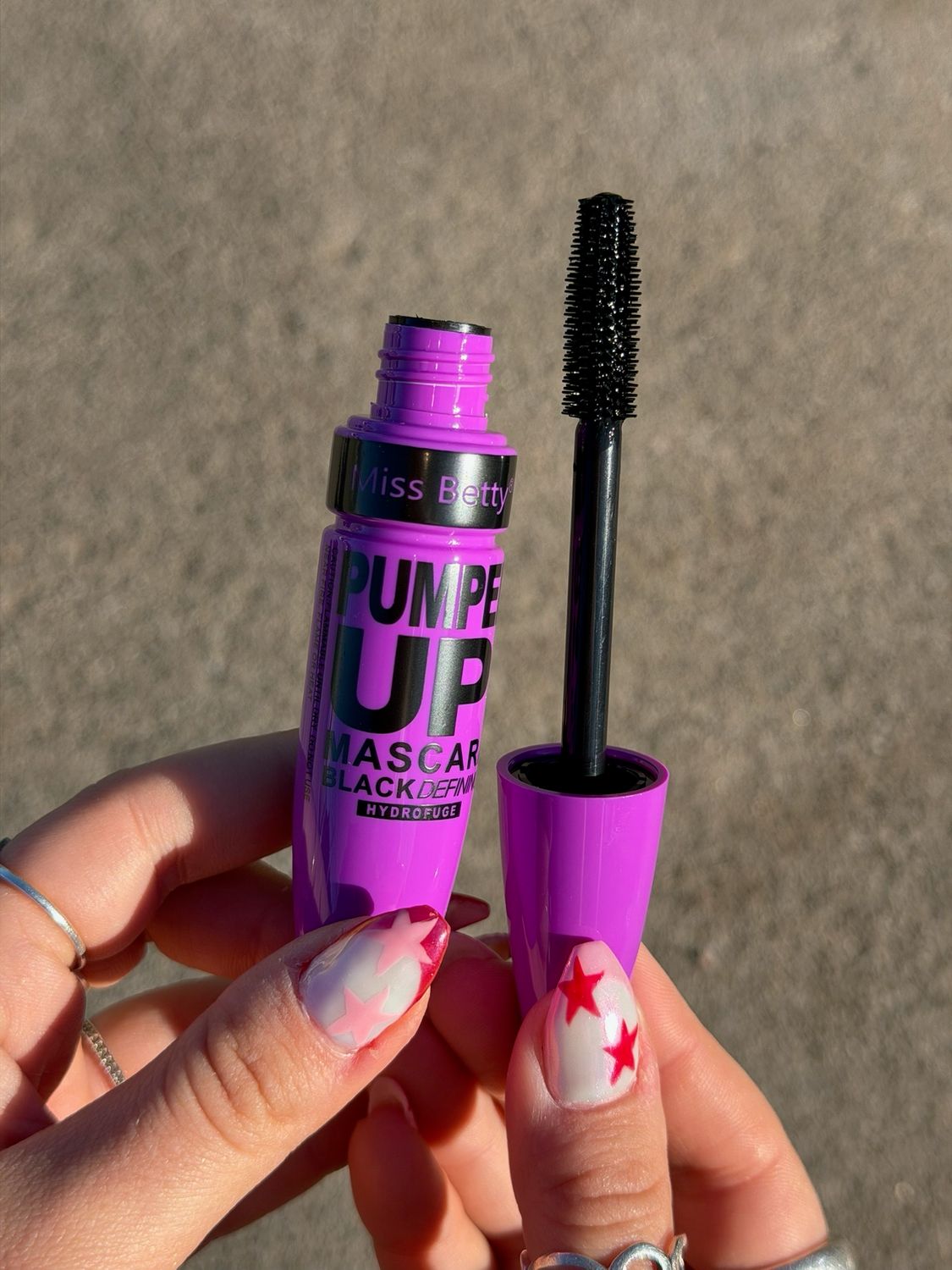 Mascara de Pestaño Resistente al Agua - imagen