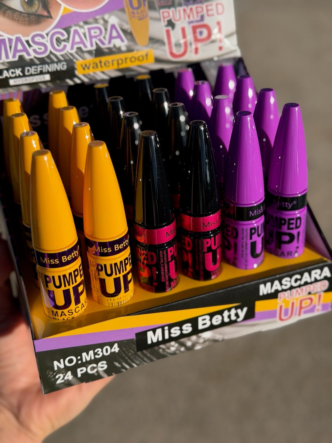 Mascara de Pestaño Resistente al Agua - imagen