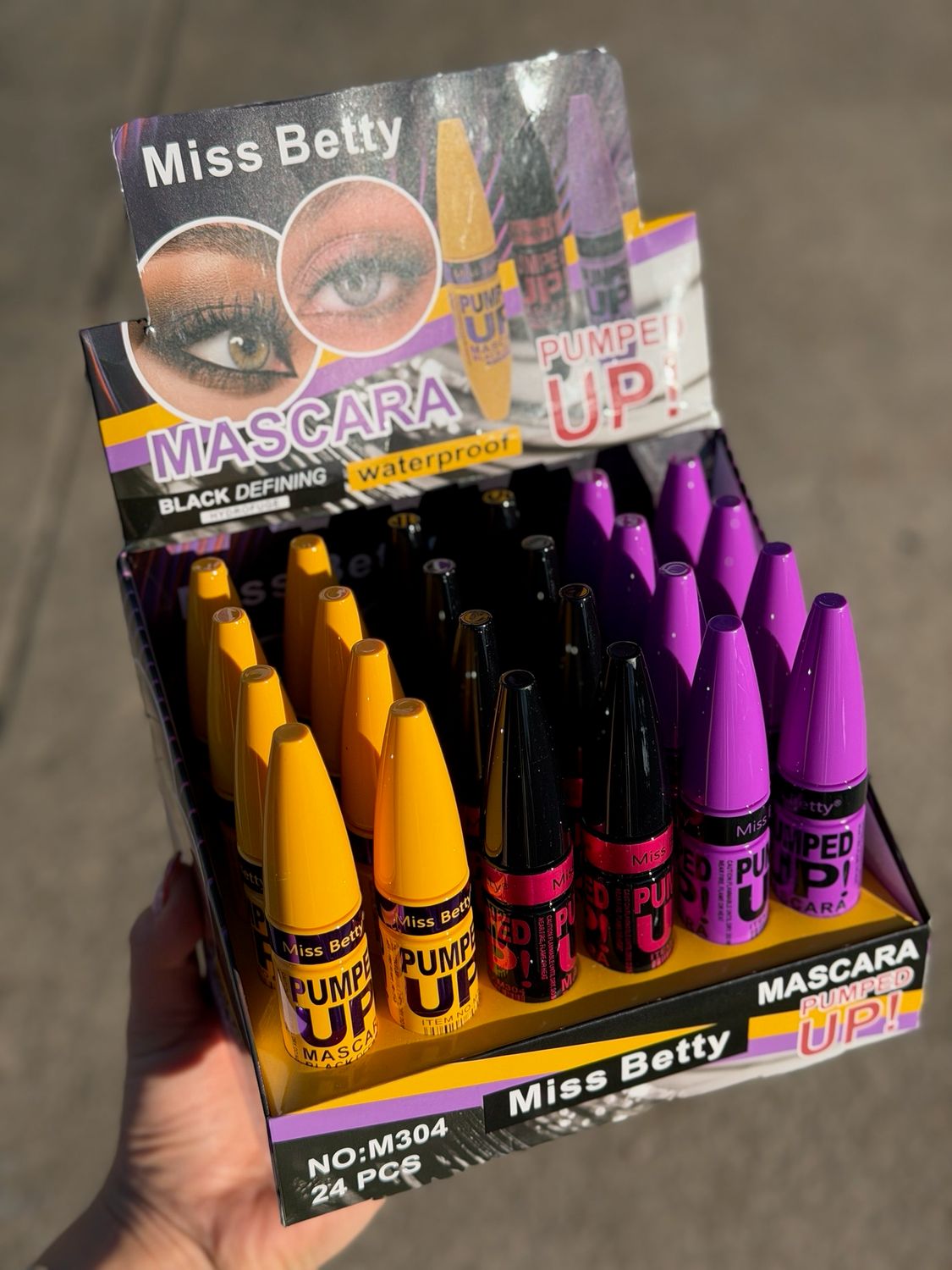 Mascara de Pestaño Resistente al Agua - imagen