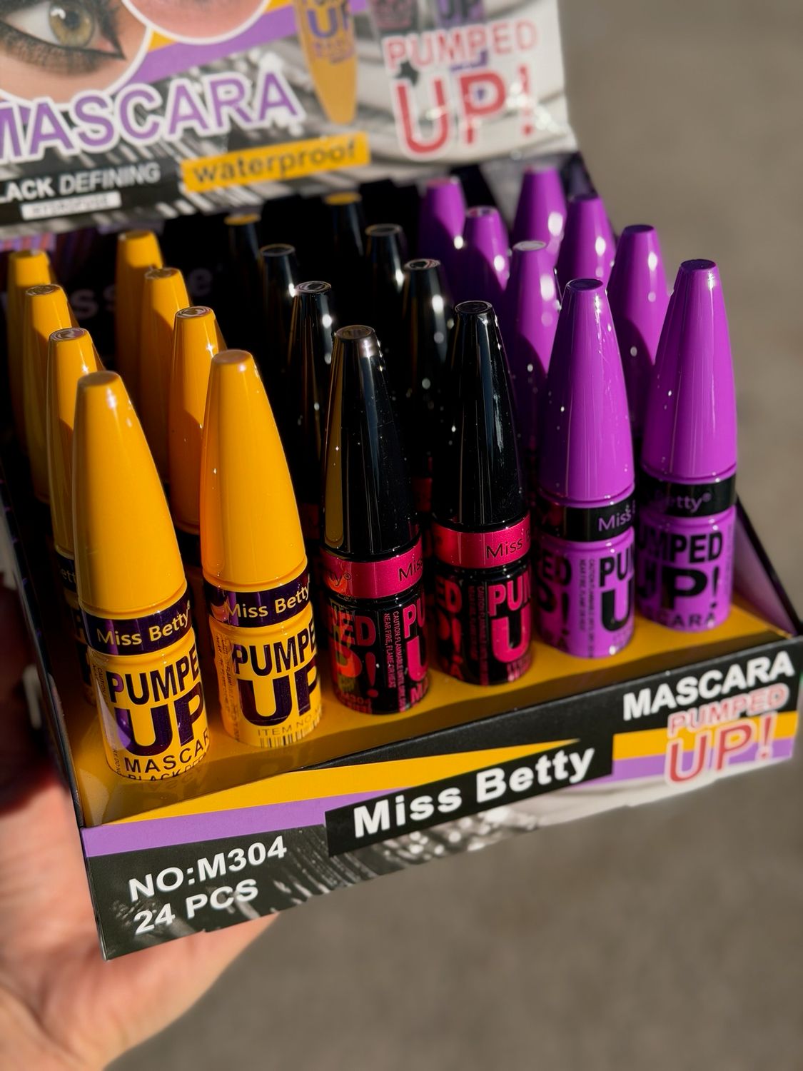 Mascara de Pestaño Resistente al Agua - imagen