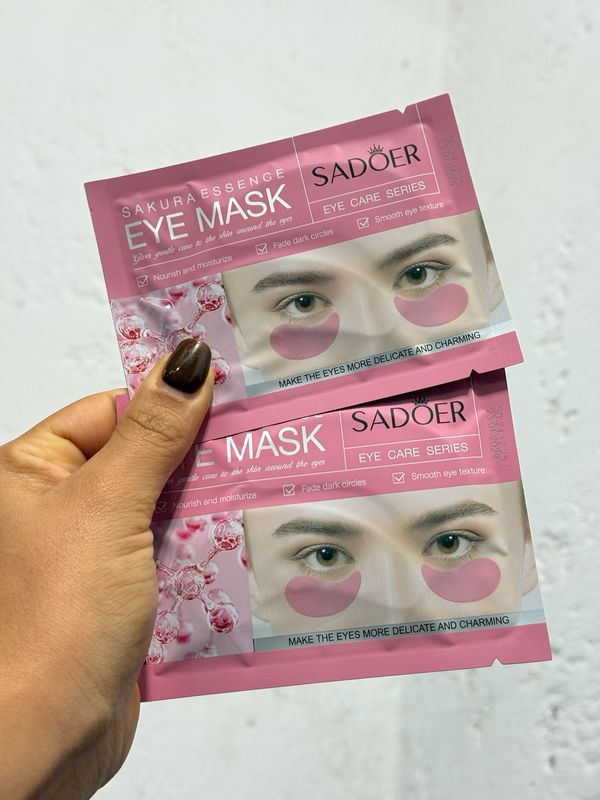 Parche Para Ojos Con Propiedad De Rosas