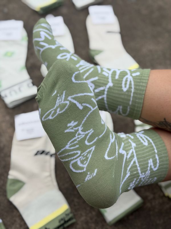 Docena de medias  diseños verde y blanco