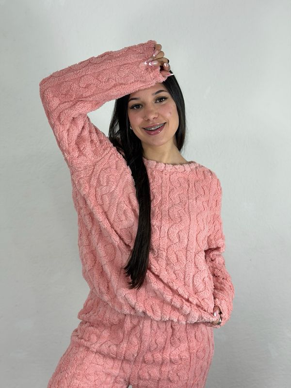 Pijama peludito afelpado Pijama peludito afelpado
