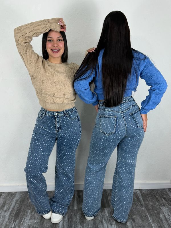 Jean wid leg de brillitos Jean wid leg de brillitos