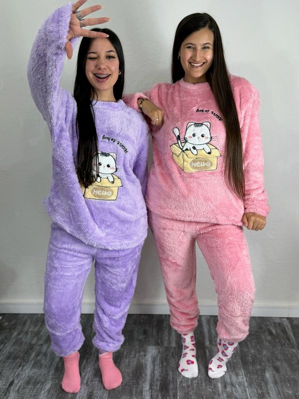 Pijama peludito afelpado ($440 c/u paquete minimo de 12 unidades)