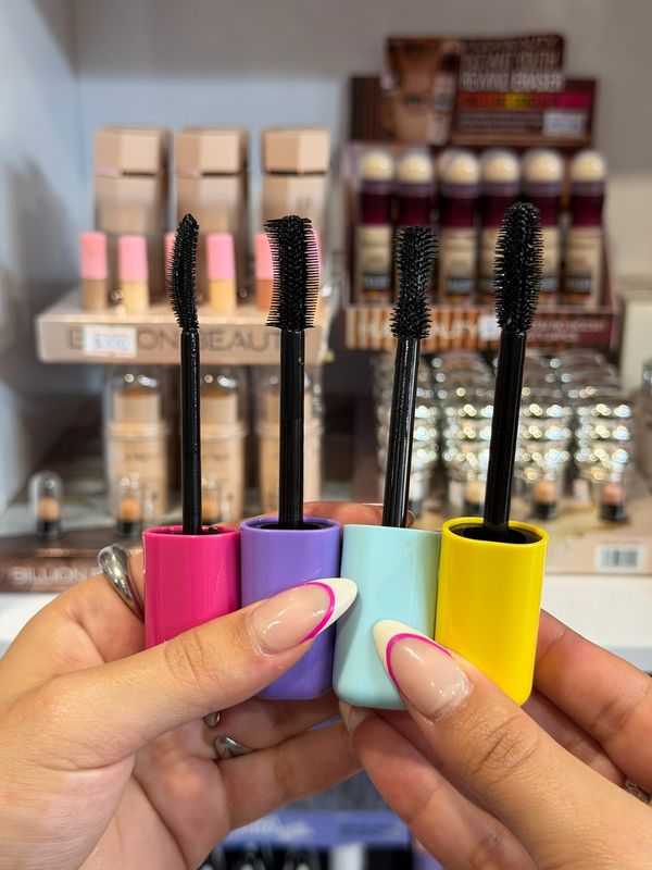 Mascara de pestaña varios cepillos