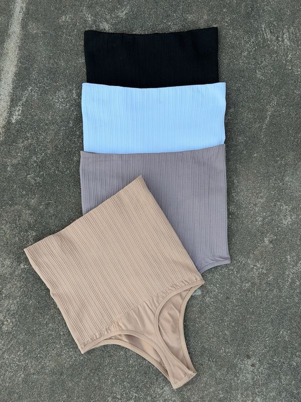 Docena de colaless con faja por mayor ($ 85 c/u paquete minimo de 12 unidades)
