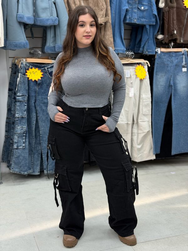 Jean wid leg cargo con cintas