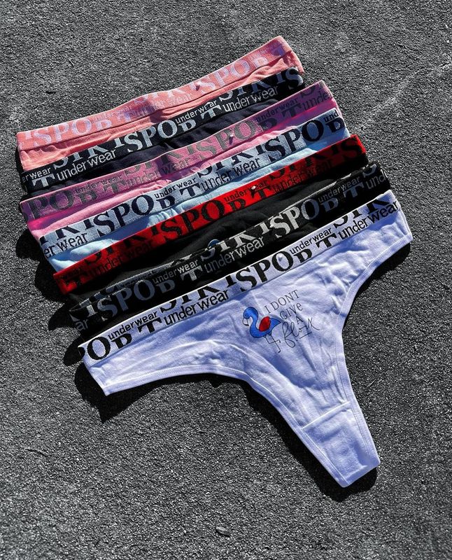 Colaless Sport