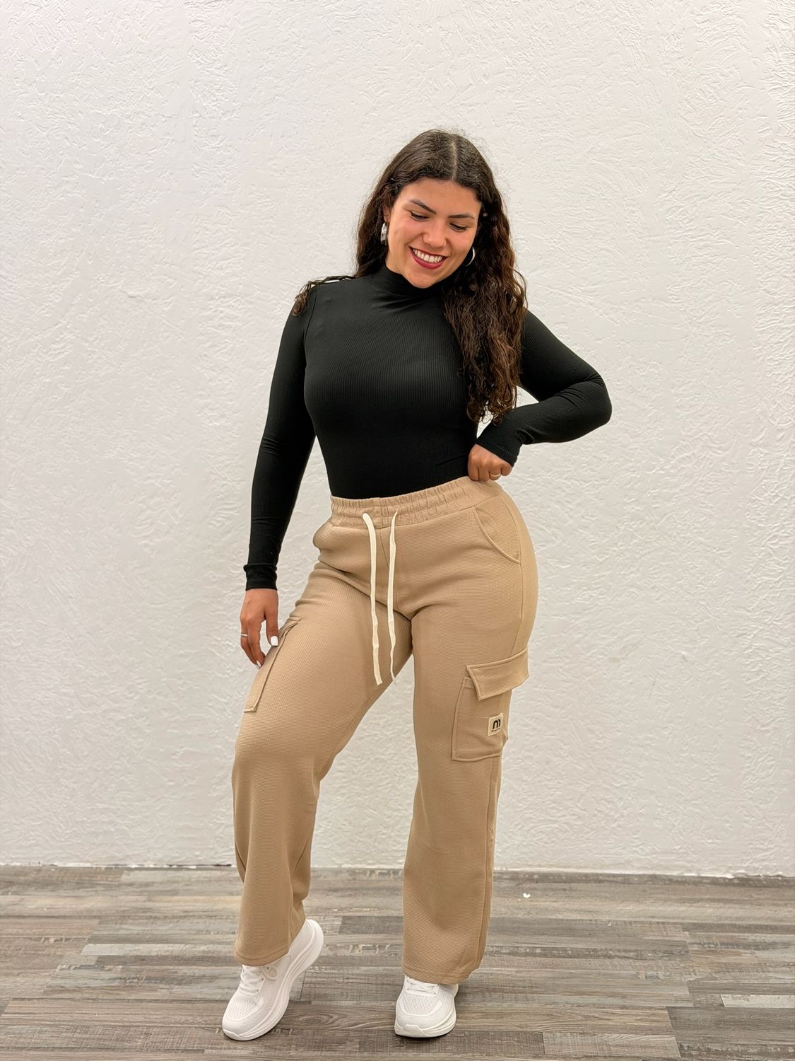 Pantalon deportivo cargo afelpado Pantalon deportivo cargo afelpado