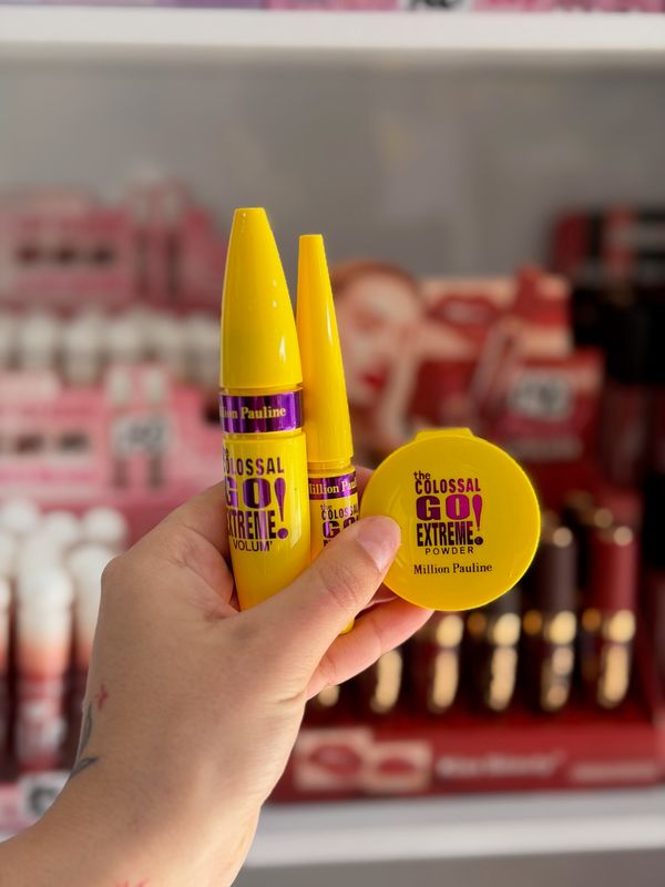 Mascara Rimel Pack 3 en1 Colosal , Delineador y Polvo