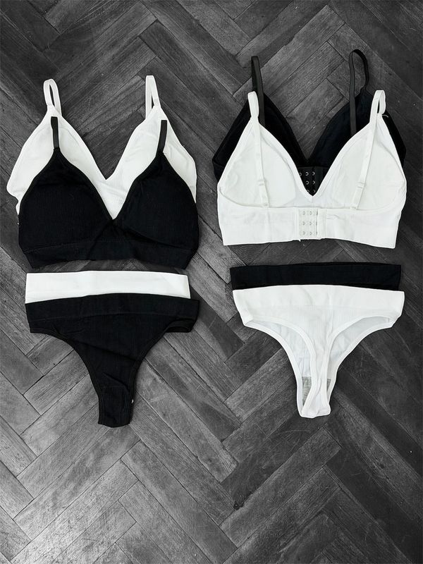Conjunto de ropa interior con sutien y colaless morley