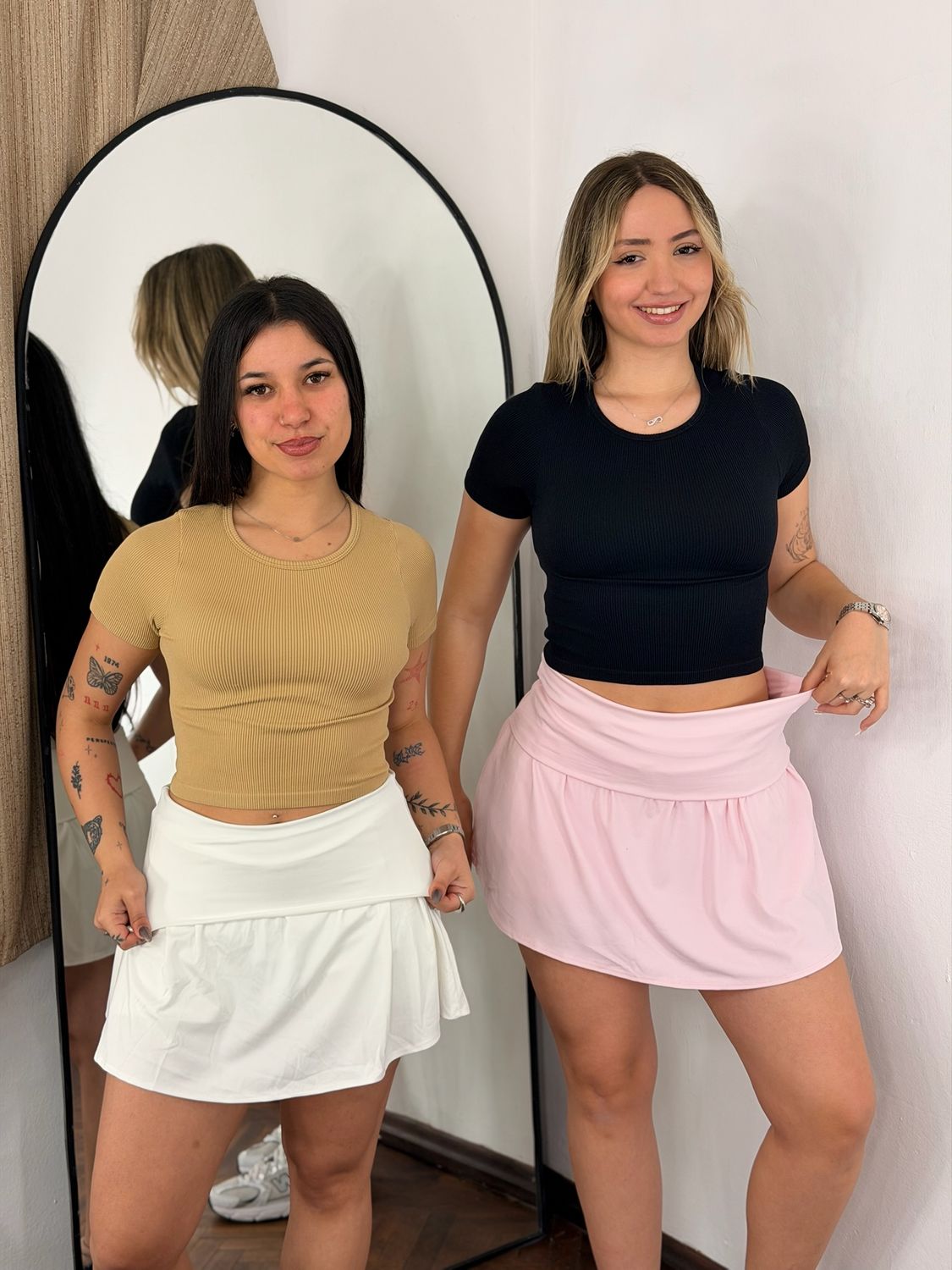 Pollera short con vuelos