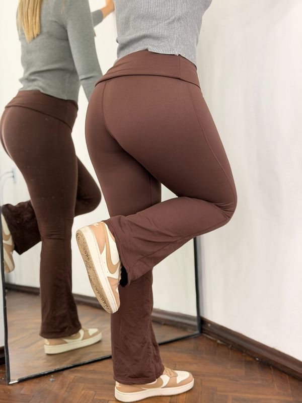 Calza oxford deportiva de cintura alta