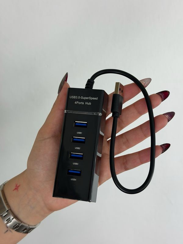 Cargador para SUV de 4U
