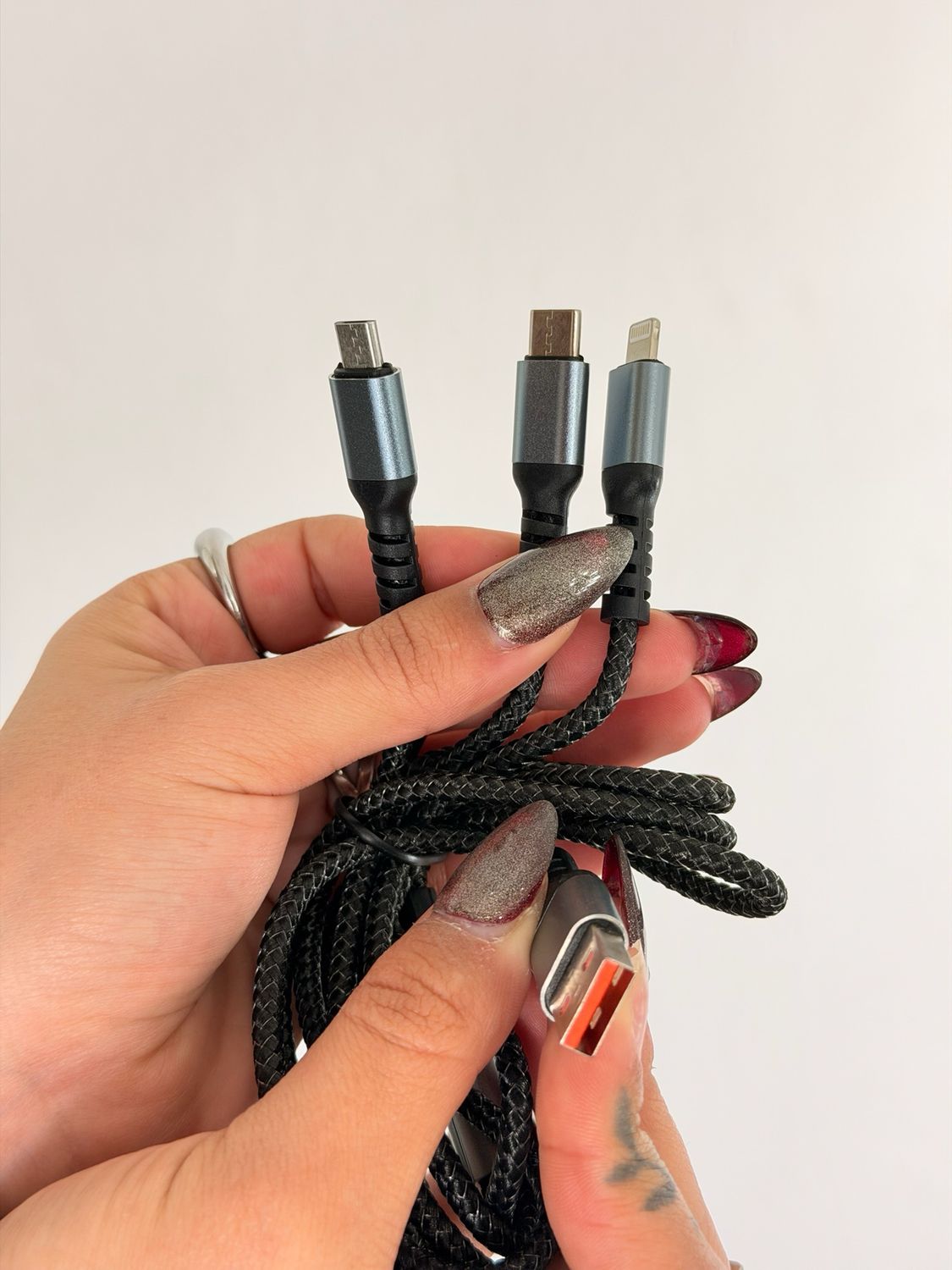 Cable de carga triple (tres en uno)