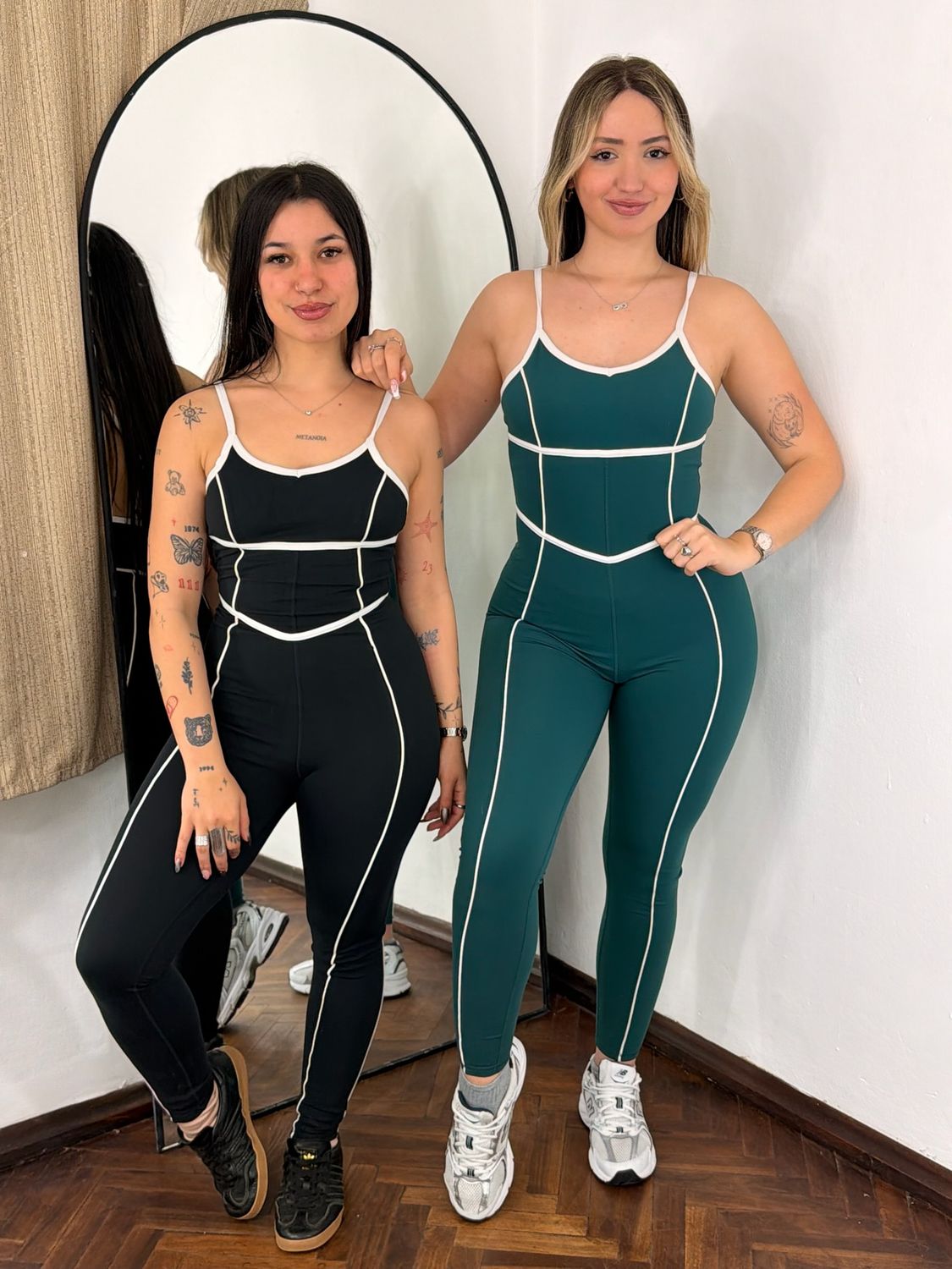 Enterito de mujer con lineas