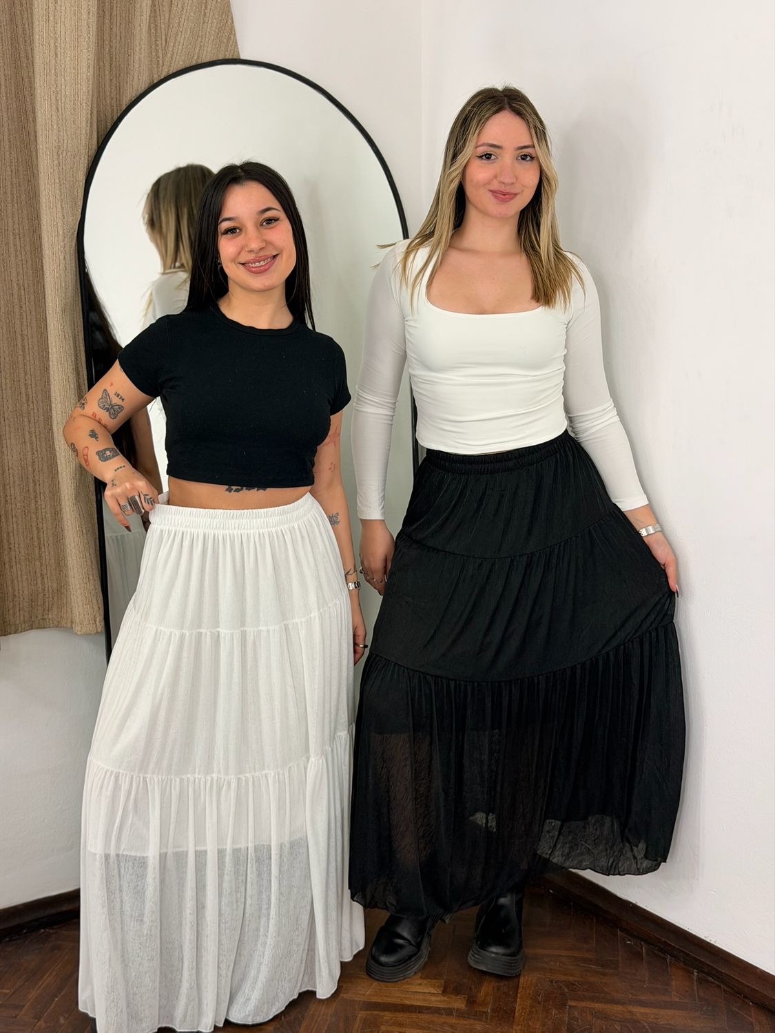 Pollera maxi con encaje Pollera maxi con encaje