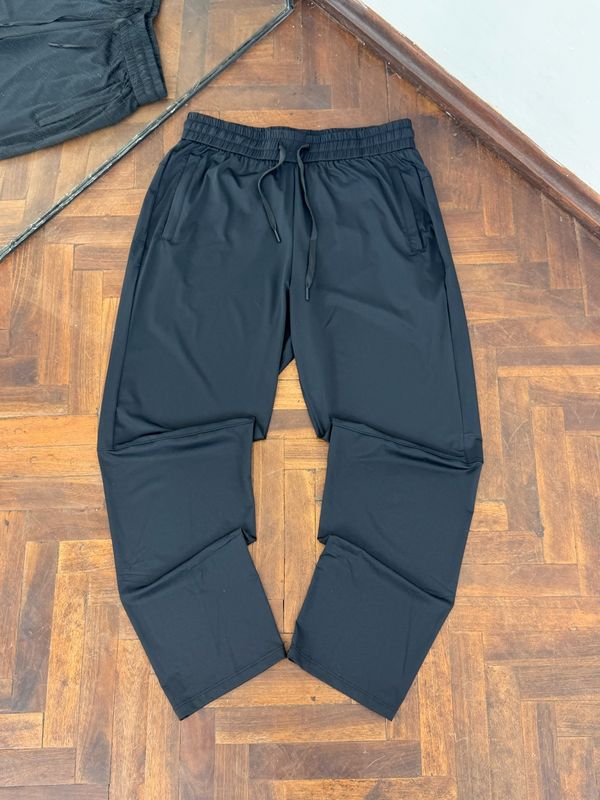 Pantalon babucha de nylon