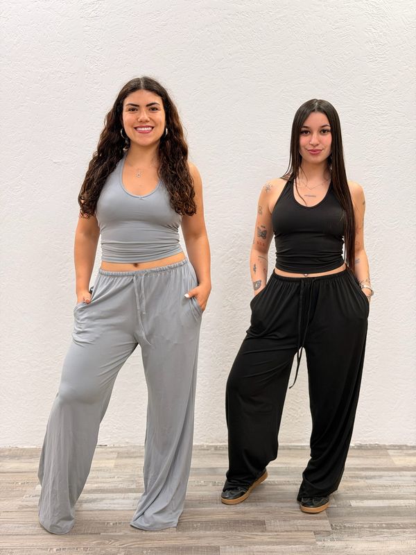 Conjunto de top y pantalon
