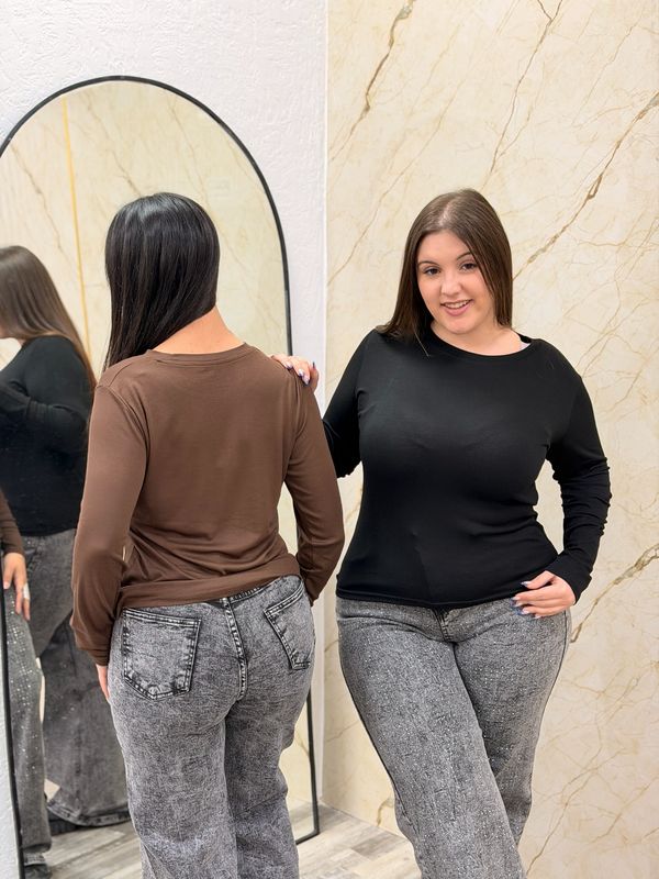 Remera basica de mangas largas