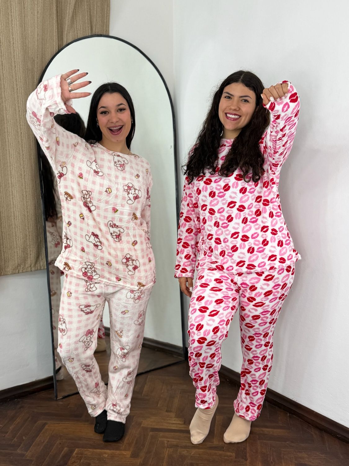 Conjunto de pijama por mayor ($ 240 c/u paquete mínimo de 12 unidades)