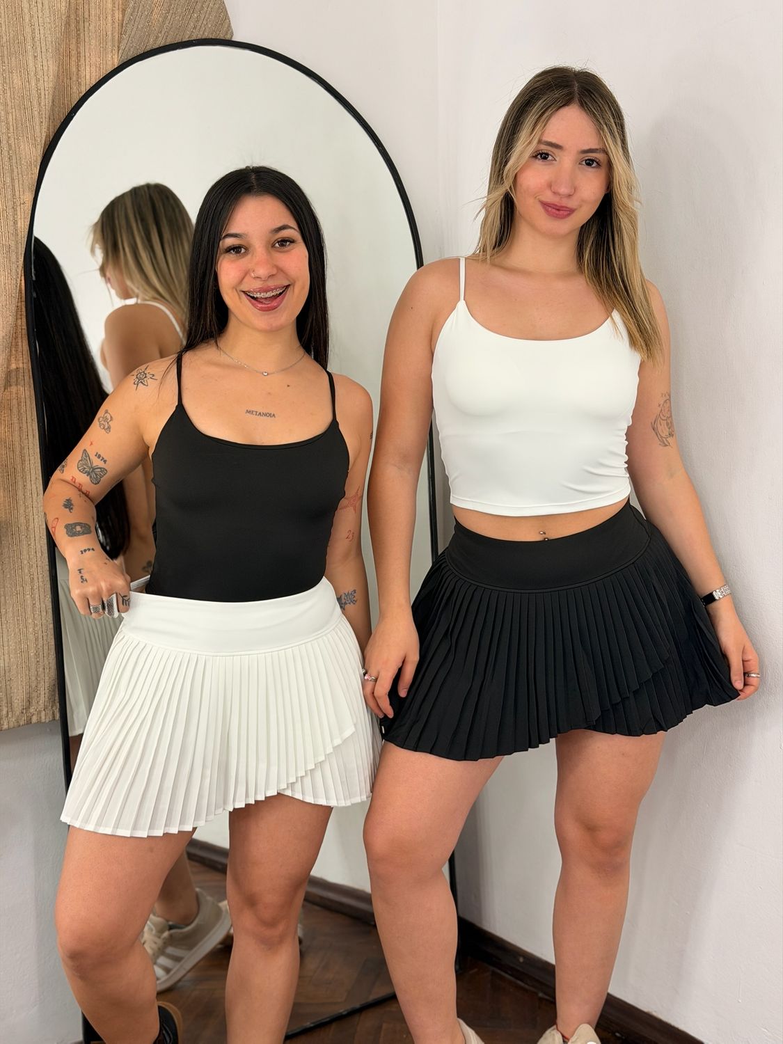 Pollera short deportiva por mayor ($450 c/u paquete mínimo de 12 unidades)