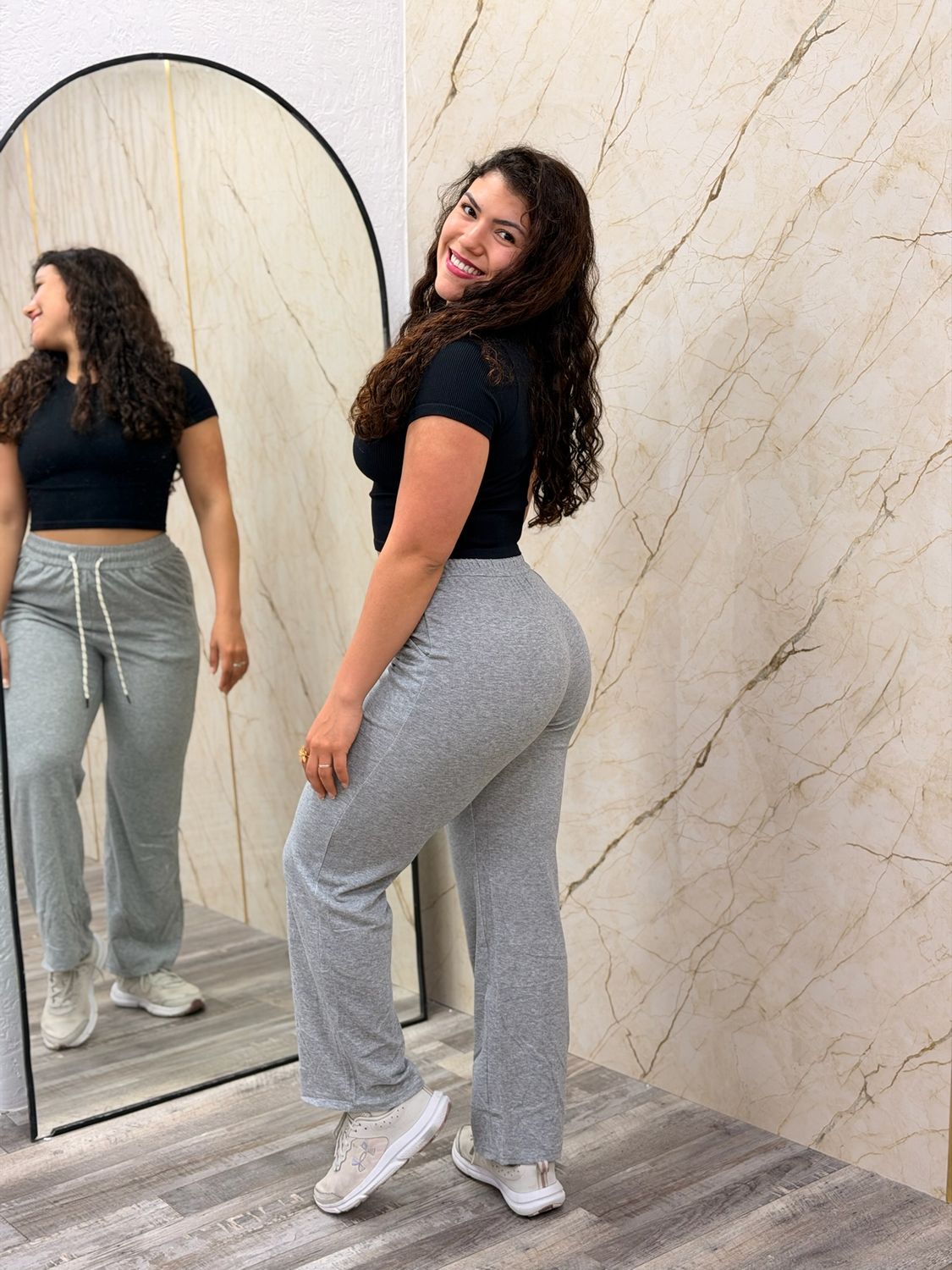 Pantalon deportivo por mayor ($320 c/u paquete minimo de 12 unidades)