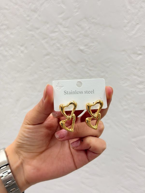 Caravanas de corazon por mayor ($70 c/u paquete minimo de 12 unidades)
