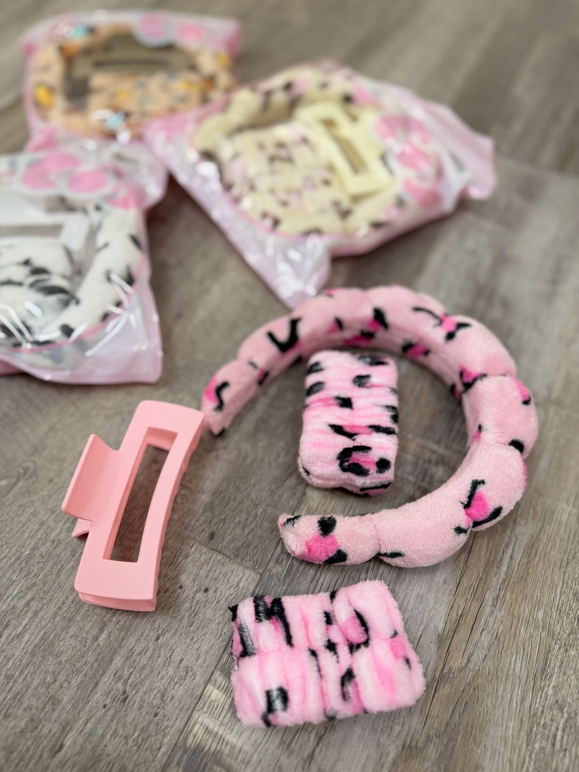 Set de diadema, vincha y pinza por mayor ($190 c/u paquete de 12 unidades)