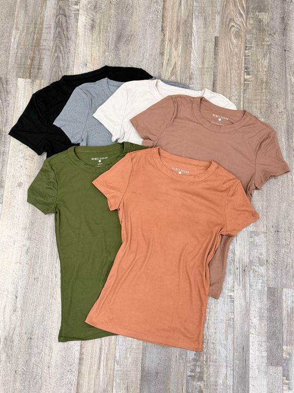 Remera basica mangas cortas