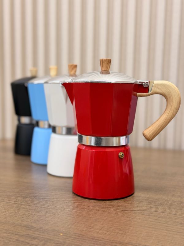 Cafetera italiana de 9 tazas de 450ml