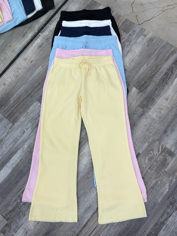 Pantalon ancho deportivo