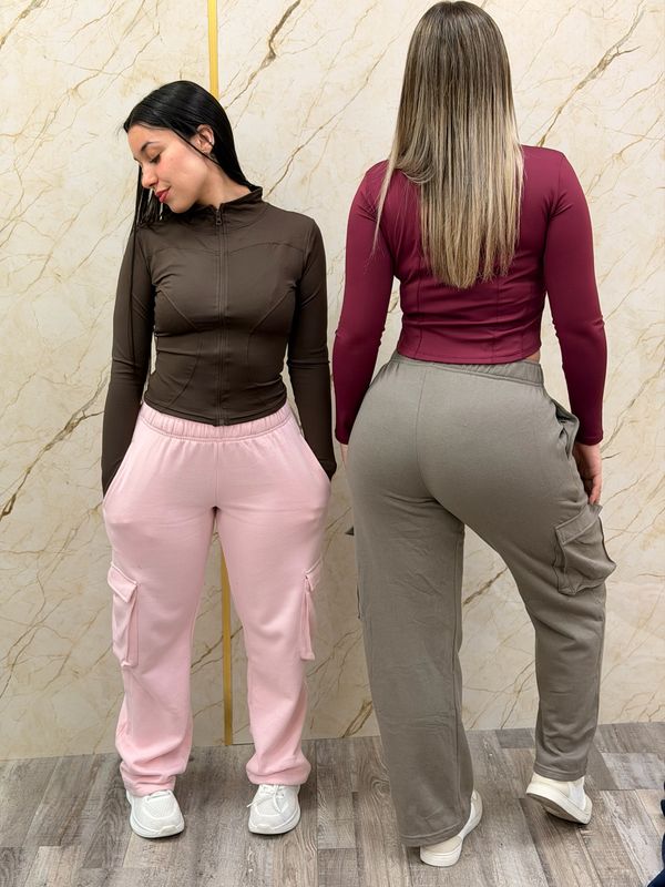 Pantalon deportivo cargo