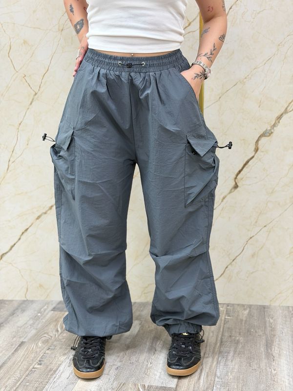 Pantalon cargo regulable