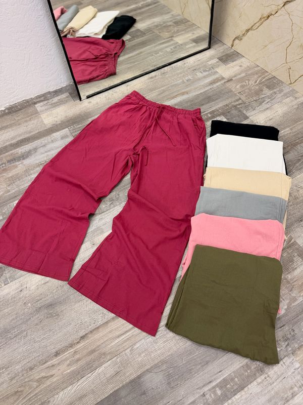 Pantalon ancho con cordones