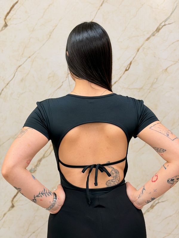 Body mangas cortas con escote espalda