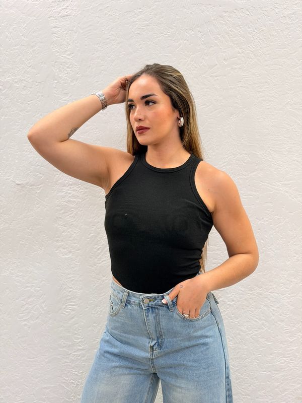 Body musculosa